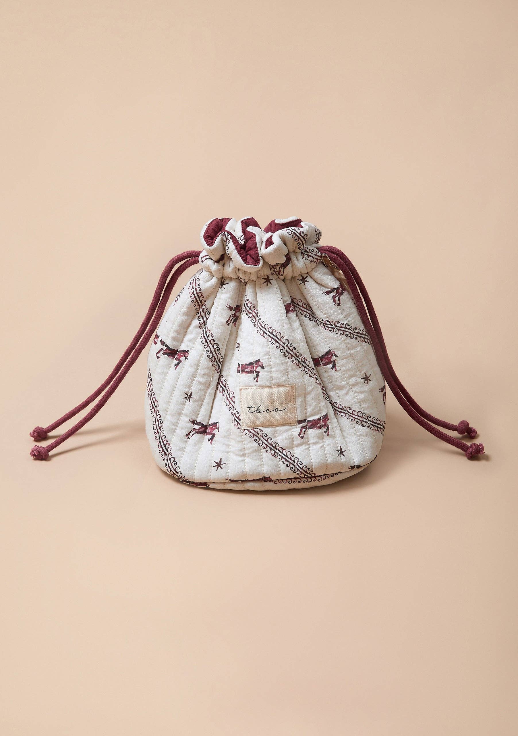 Cotton Wash Bag in Cream Gallop