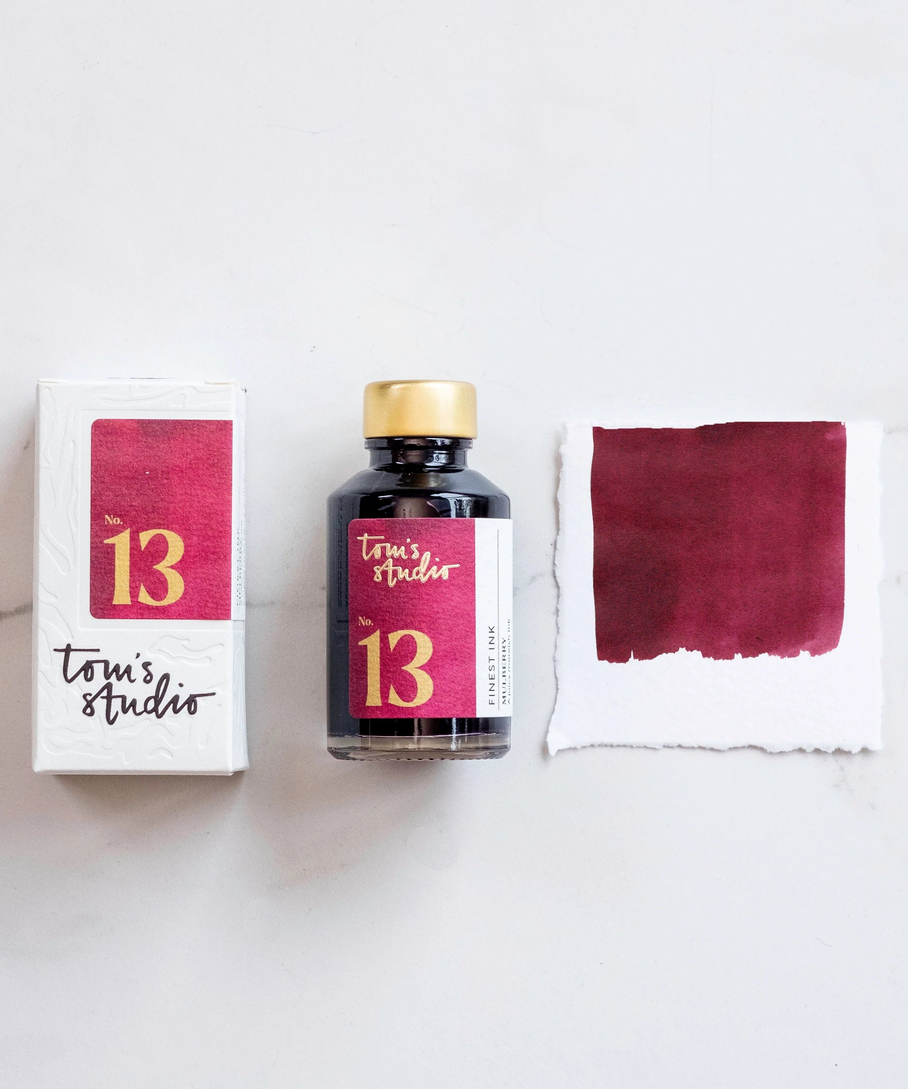 fountain-pen-ink-mulberry-packaging-bottle-swatch_4be6b35b-3aec-4aaa-8472-1683b433404b.webp