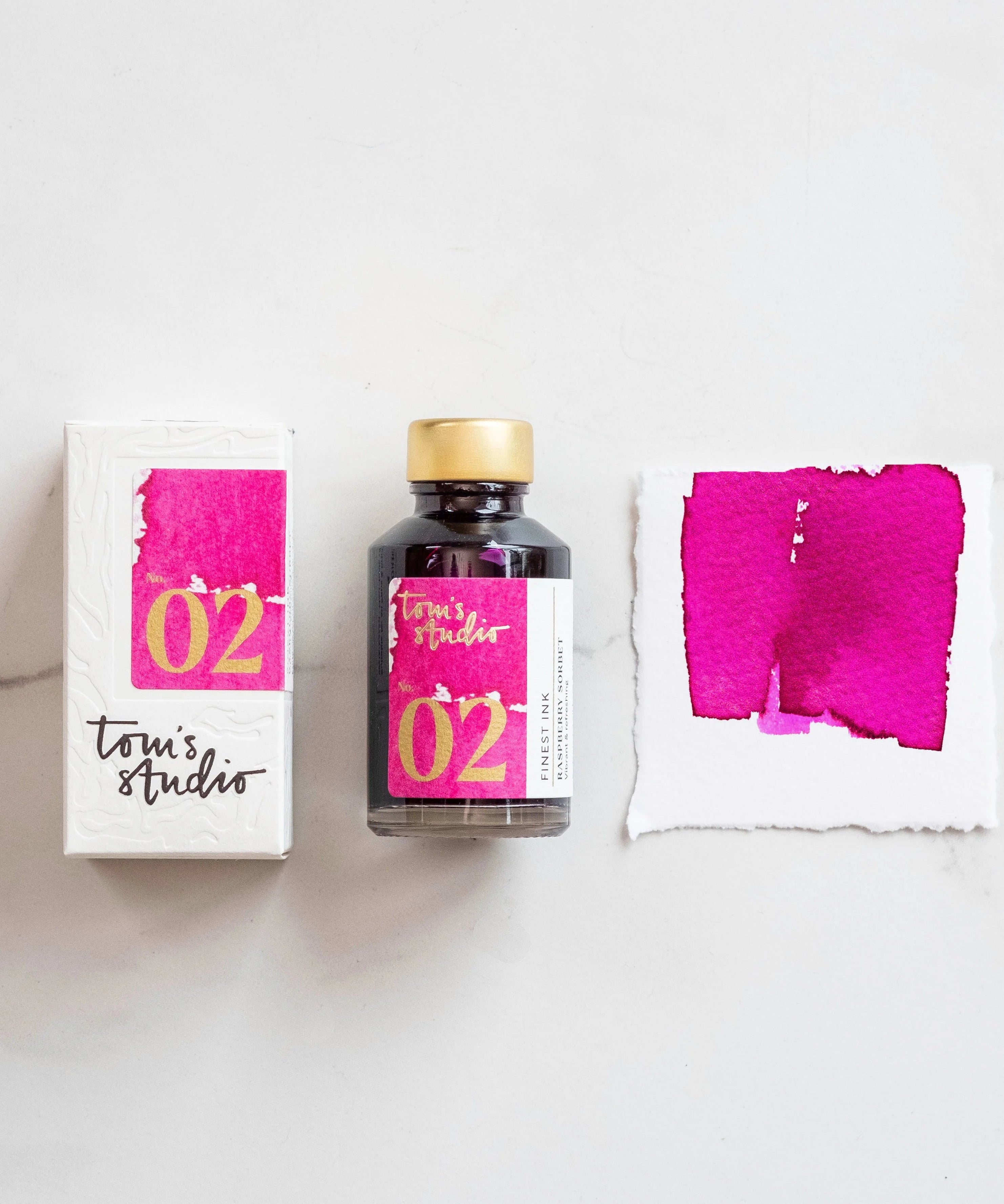 fountain-pen-ink-raspberry-sorbet-packaging-bottle-swatch.webp