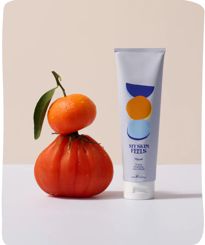 fruity-foaming-face-wash-d.webp