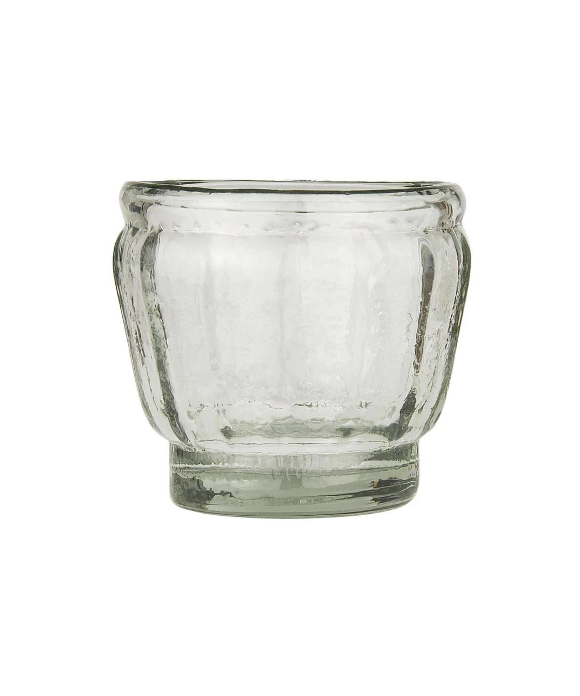 glass-vase-grooves-canva.jpg