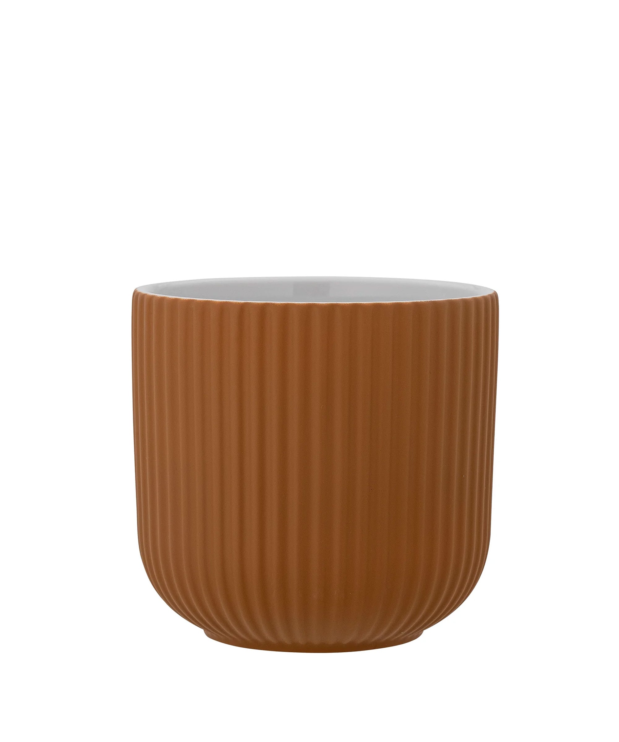 The Kamma Flowerpot by Bloomingville is made of stoneware with matte glaze in brown to give it a different and interesting look. The vase has an original shape with small stripes in the glaze. Just perfect with a green plant for a nice contrast