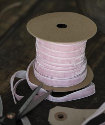 pink-velvet-ribbon2.jpg
