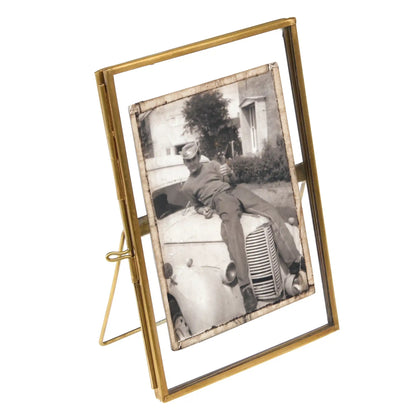 Standing Brass Frame (15 x 10cm)