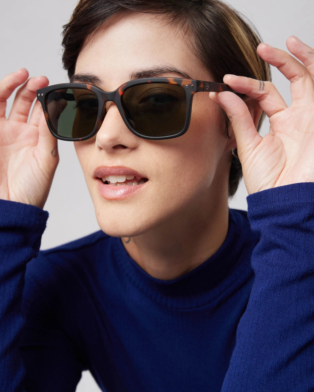 Sunglasses ‘Tortoise’ #L green lenses