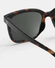 Sunglasses ‘Tortoise’ #L green lenses