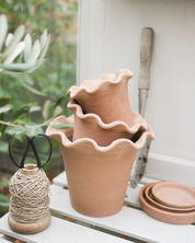 The Frilly Plant Pot