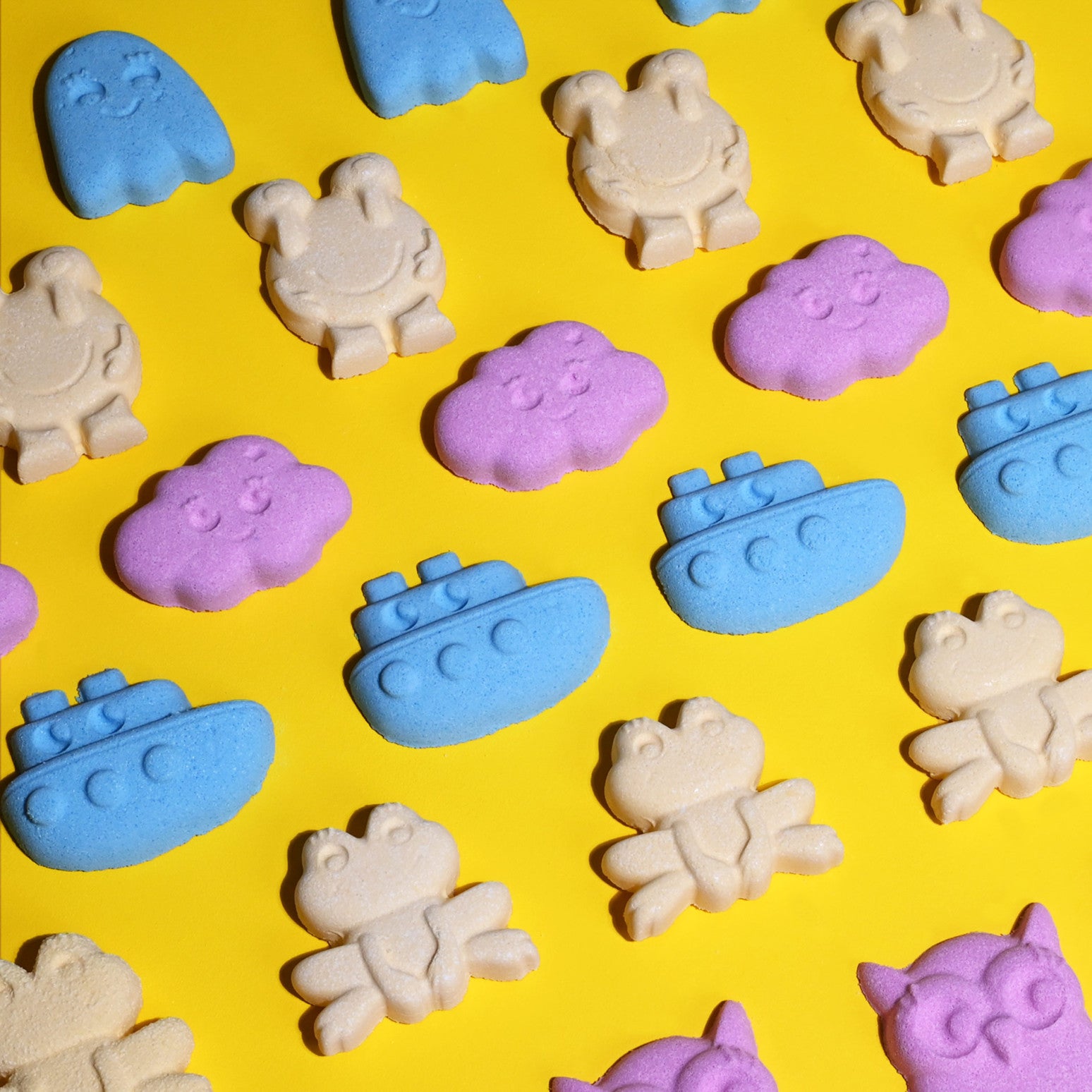 The Every Space Bath Bomb Maker kit by Nailmatic