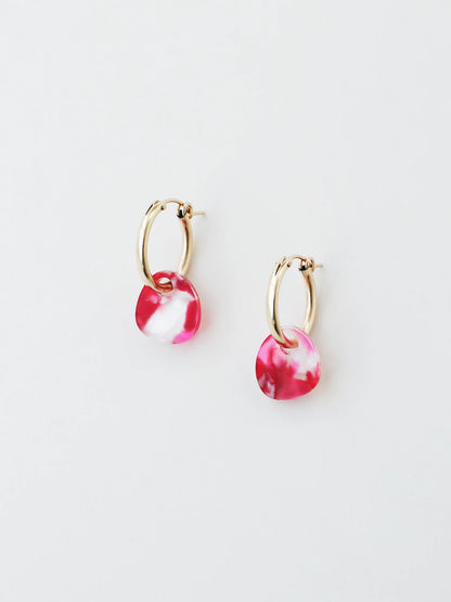 The Every Space Beatrice hoop earrings in filled gold and raspberry acrylic by Wolf & Moon