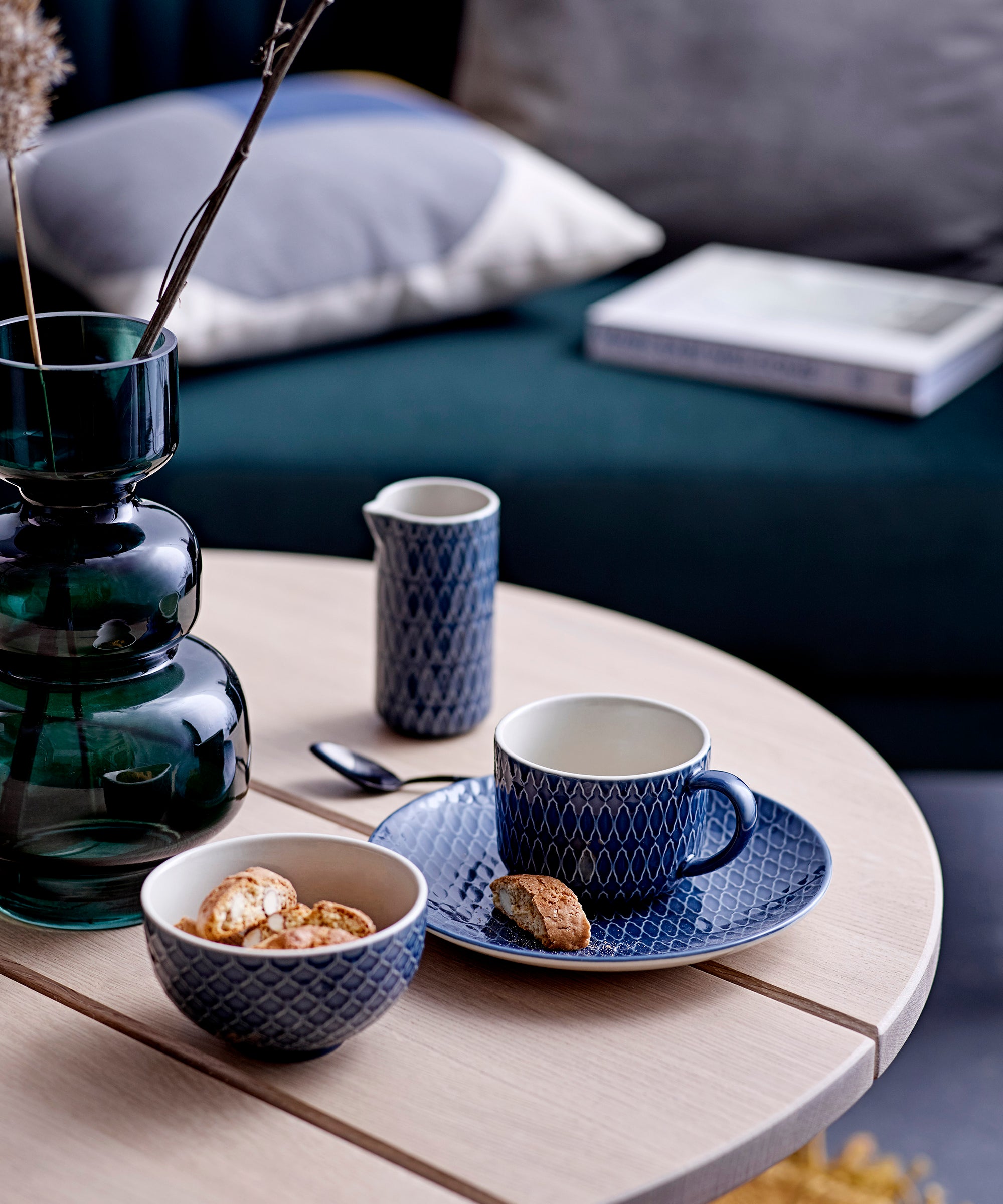 Emerald green glass vase