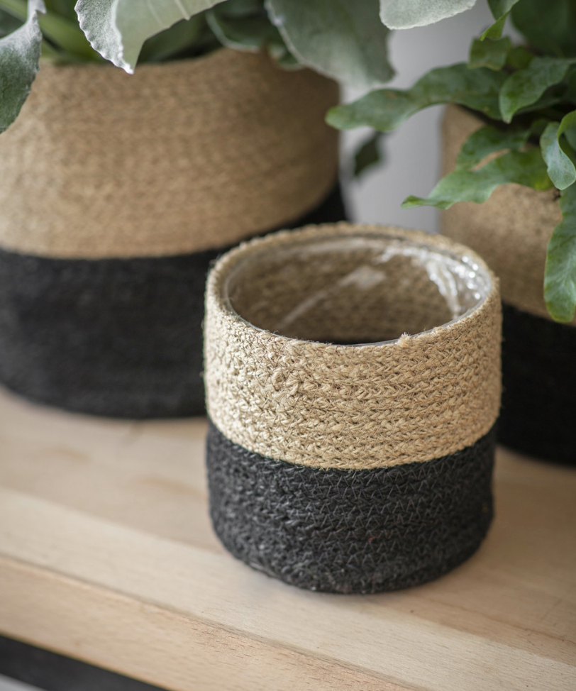 jute-pot-stripe1.png