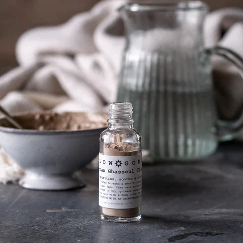 The Every Space glass bottle of deep cleansing Clay Mask in powder form by Yellow Gorse