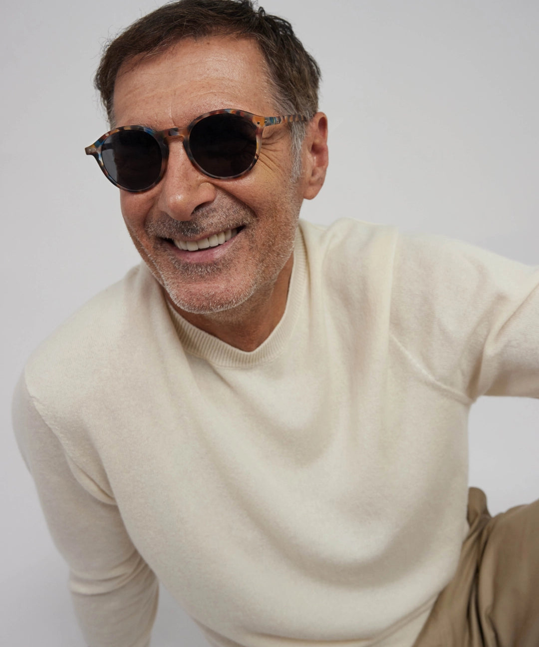 sunglasses-blue-tortoise-D-b.webp
